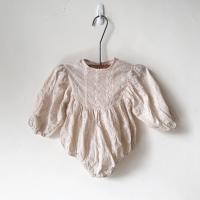 清新花園刺繡絕美包屁衣 粉膚色