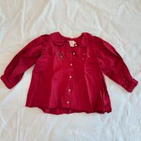 紅色刺繡上衣