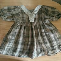 淺棕格紋布蕾絲