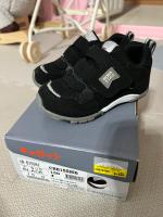鞋子