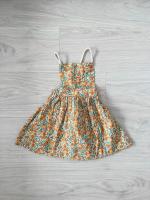 Zara 花卉度假背心裙