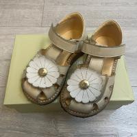 小花涼鞋