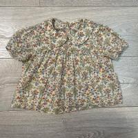 碎花上衣