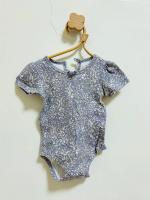 紫色小花包屁衣