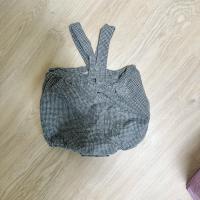 藍格紋吊帶褲