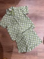 綠色套裝