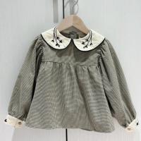 Mod.13.2 Black gingham blouse with baby collar