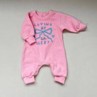 粉色毛圈連身服