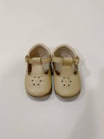 Leather Petal T-bar 蜂蜜色 (附鞋盒)