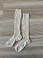 鏤空針織及膝襪