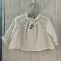 長袖荷葉邊上衣