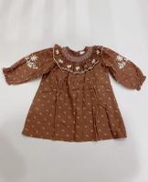 咖啡色微刷絨刺繡洋裝