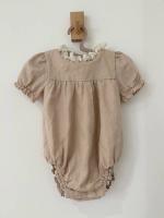 蕾絲粉橘包屁衣