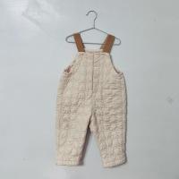 滿版熊絎縫吊帶褲