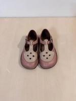 Ezra  (草莓起士 x 小詩限定)