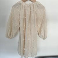 白色爆米花蓬蓬裙