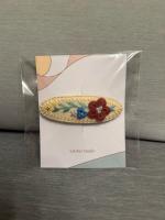 橢圓形刺繡髮夾