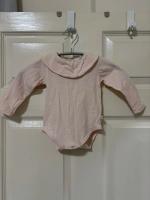 淺粉紅造型領包屁衣