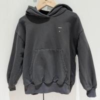 Hoodie in Nearly Black
