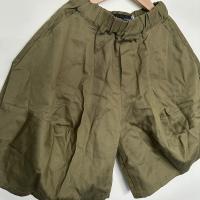 經典氣球短褲khaki