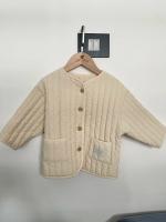 米色蓬蓬感外套