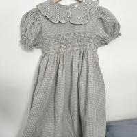 格紋泡泡袖洋裝