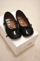 黑色漆皮芭蕾舞鞋