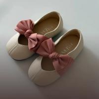 蝴蝶結絲帶平底鞋 Ribbon Flat Shoes - milk strawberry