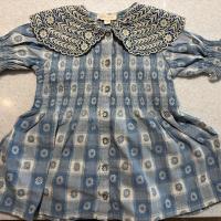 Blue floral gingham jacquard tunic and matching bow barrette