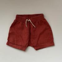 Play up 亞麻小短褲