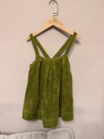 豌豆綠燈芯絨吊帶裙