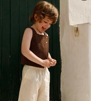 葉紋斜開扣背心