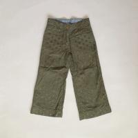 布蕾絲雕花寬褲