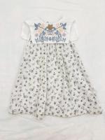 刺繡洋裝