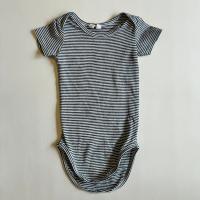 有機棉短袖包屁衣(Nearly Black/Cream)