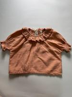 可愛的荷葉邊造型上衣