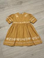 芥黃刺繡蓬袖洋裝