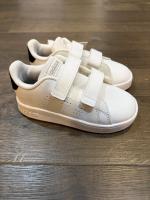 小白鞋