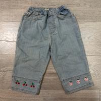 刺繡牛仔褲