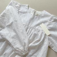白色蕾絲刺繡長袖襯衫