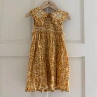 黃色碎花刺繡領口抽褶連身洋裝