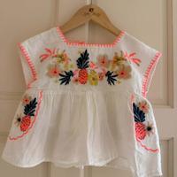 刺繡上衣