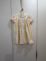 彩虹刺繡洋裝