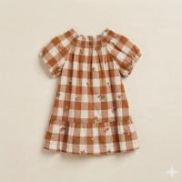 刺繡小花洋裝