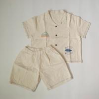 海洋風刺繡短袖襯衫與短褲套裝