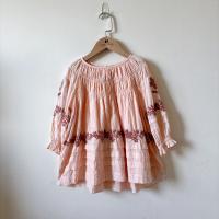 Lali 粉色洋裝