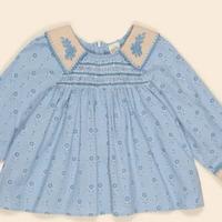 刺繡上衣
