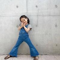 吊帶牛仔喇叭褲