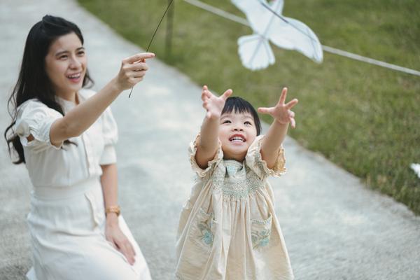 Avery 與凝凝合照