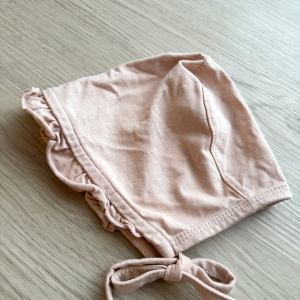 優雅荷葉折邊帽 image 1 of 0